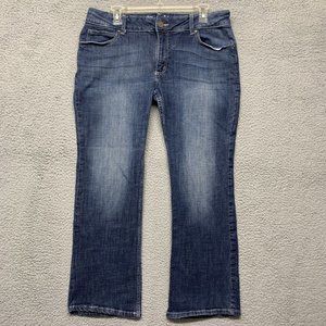 Wrangler Jeans Women's Size 8 (15X32) Mid Rise Stretch Boot Cut Blue Denim